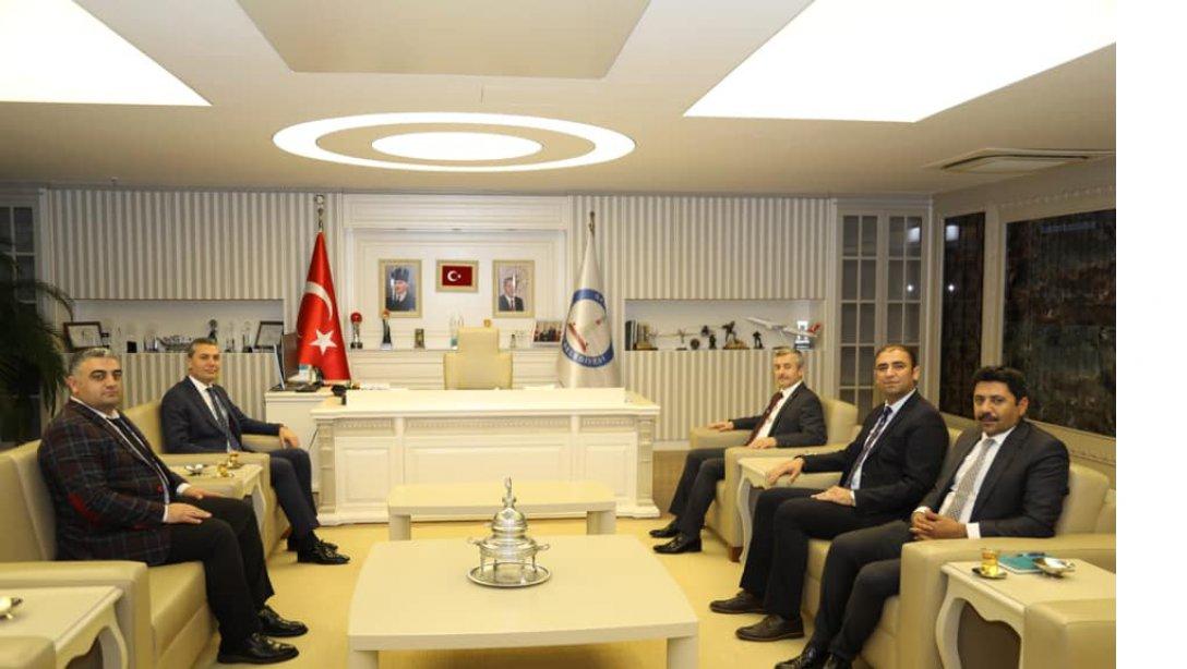 İl Milli Eğitim Müdürümüz Yasin TEPE, Şahinbey Belediye Başkanı Sayın Mehmet TAHMAZOĞLU'na iade-i ziyarette bulundu.