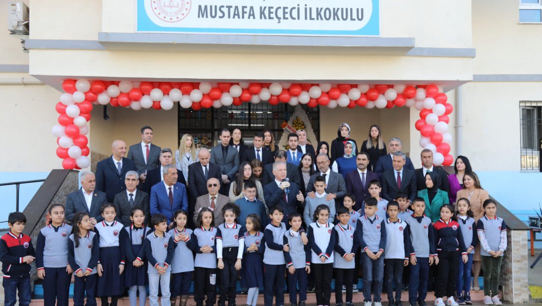 Hayırsever Keçeci Ailesi tarafından yaptırılan Mustafa Keçeci İlkokulu'nun resmî açılışı