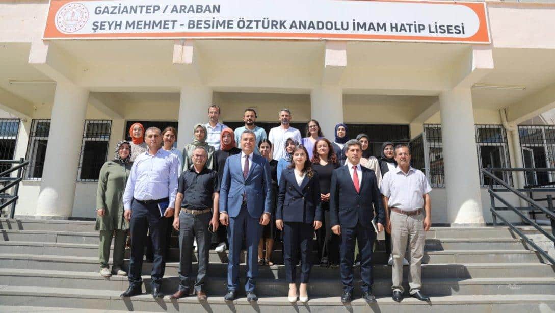 Şeyh Mehmet-Besime Öztürk AİHL Öğretmenlerini Ziyaret