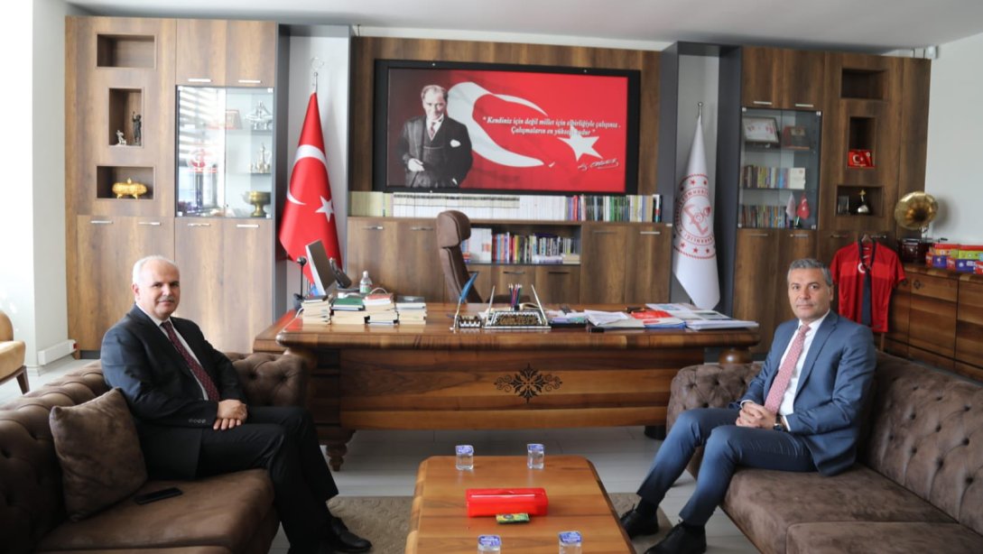 Gaziantep İl Müftüsü Hüseyin Hazırlar'ın İl Millî Eğitim Müdürümüz Yasin Tepe'yi Ziyareti 