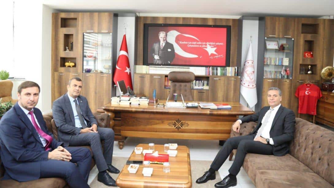 Gaziantep Gençlik ve Spor İl Müdürü Muhittin Özbay ile GBB Gençlik Hizmetleri ve Spor Daire Bşk Zekeriya Efiloğlu'nun Ziyareti