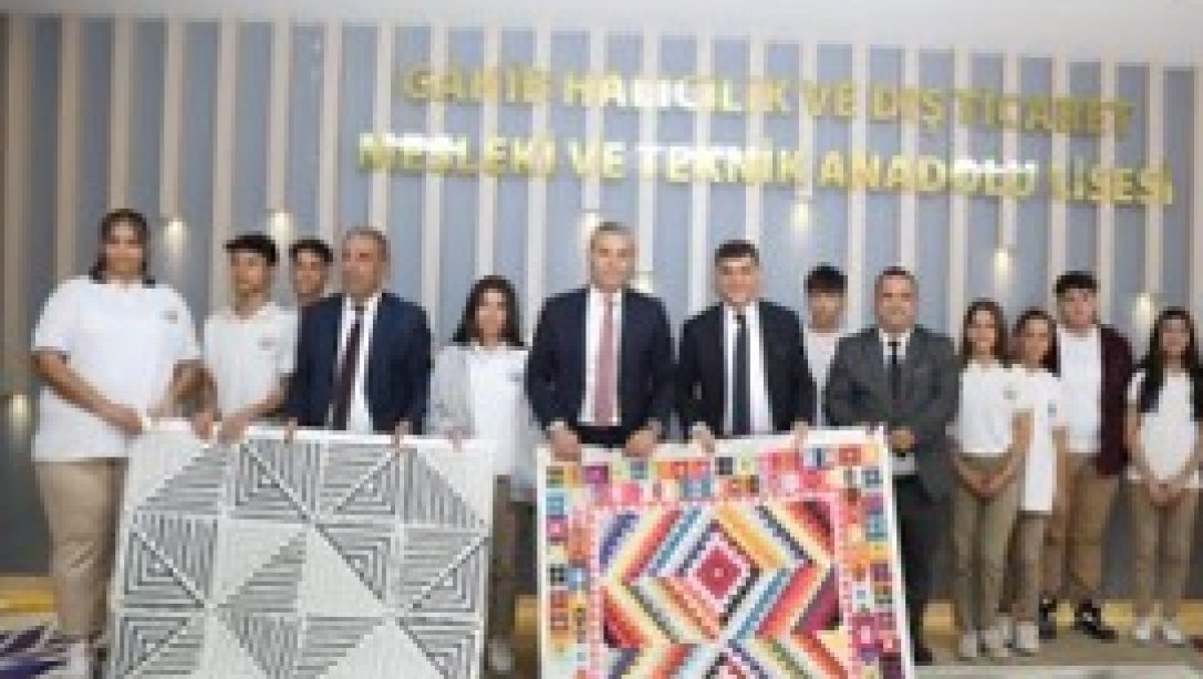Şehitkâmil Belediye Bşk. Sn. Rıdvan Fadıloğlu ile GAHİB Halıcılık ve Dış Ticaret MTAL'yi Ziyaret