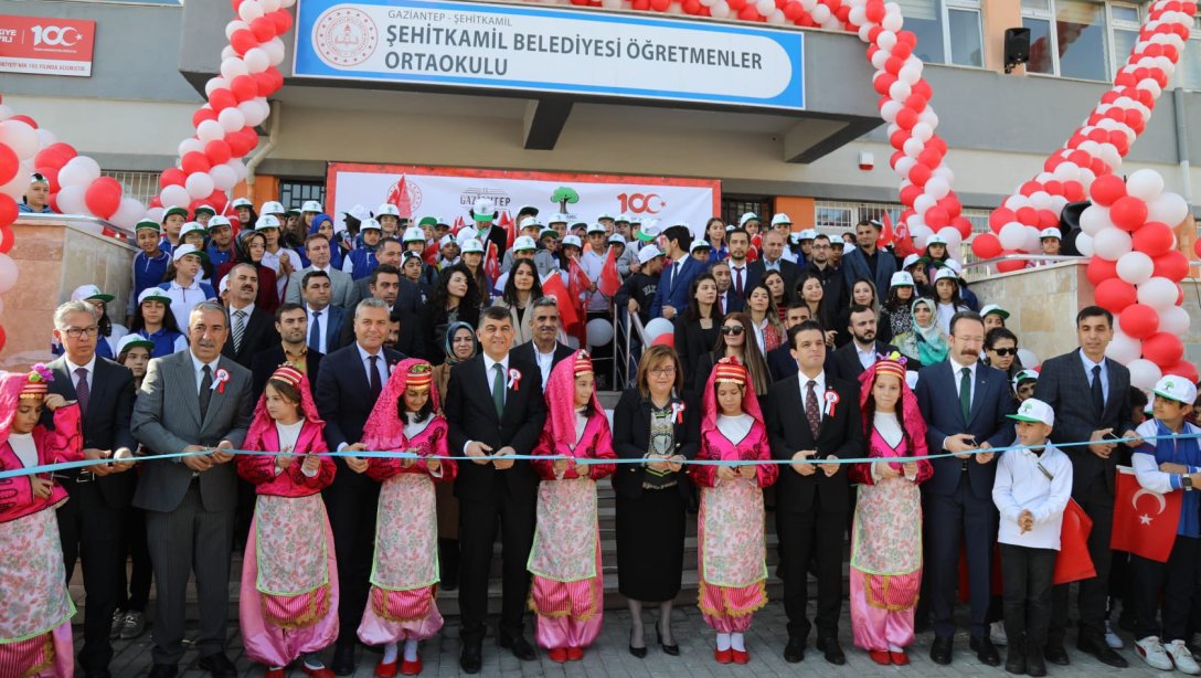 Şehitkâmil Belediyesi Öğretmenler Ortaokulu Açılış Töreni