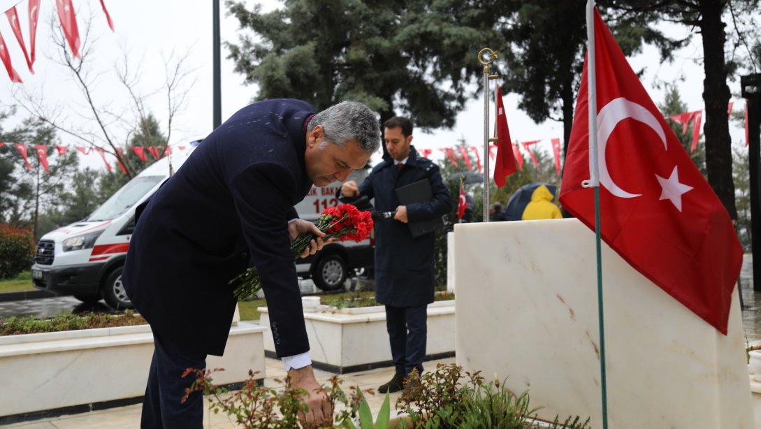 18 Mart Şehitler Günü ve Çanakkale Deniz Zaferi Münasebeti ile Yeşilkent Mezarlık Şehitliği'nde Anma Programı Düzenlendi.