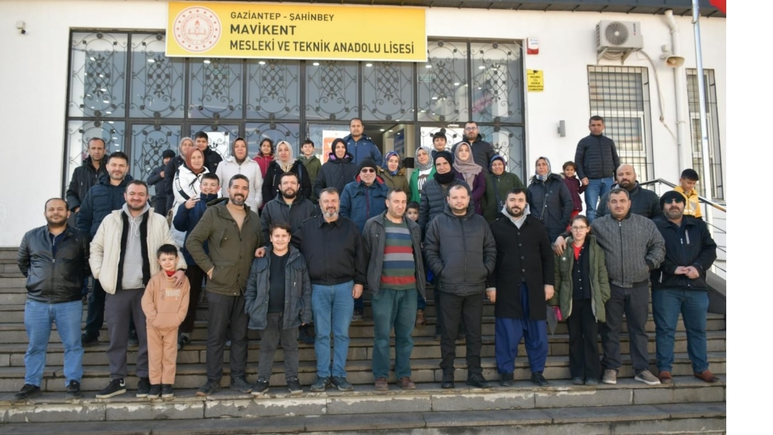 Mavikent MTAL bünyesinde Açılacak Mesleki Ortaokul için Sınava Tabi Tutulan 5. Sınıf Öğrencileri ve Velilerle Bir Aradayız