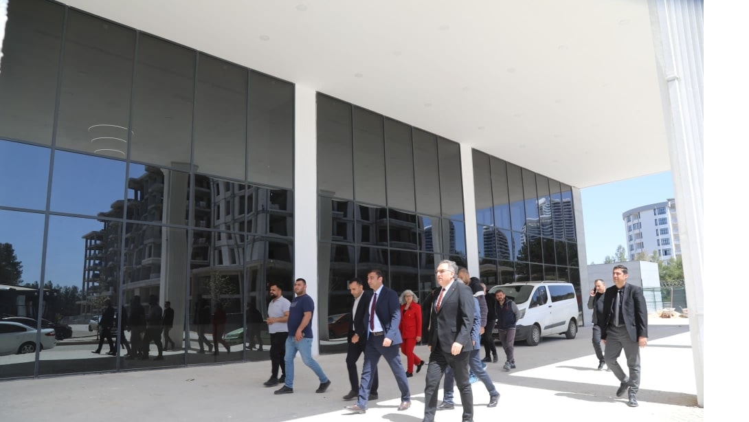 GAZİANTEP'İN YAPIMI DEVAM YENİ ÖĞRETMENEVİNDE İNCELEMELERDE BULUNDUK!